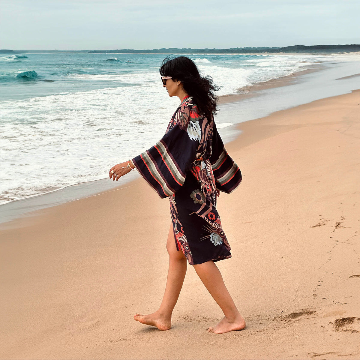 Bird of Paradise Kimono - Black