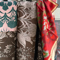 "Country Garden" Linen Tablecoth - UMBER