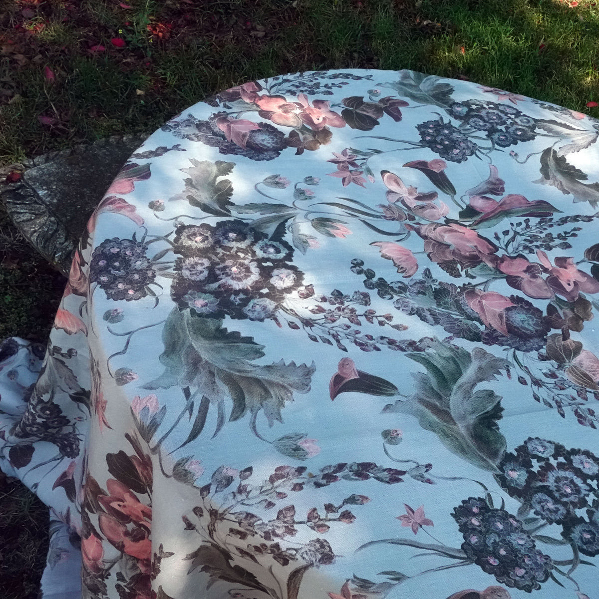 "Harvest Bloom" Linen Tablecloth - SKY BLUE