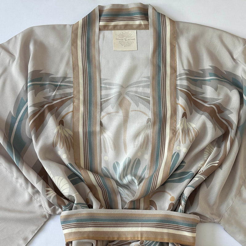 Magical Mariposa Kimono - Silver