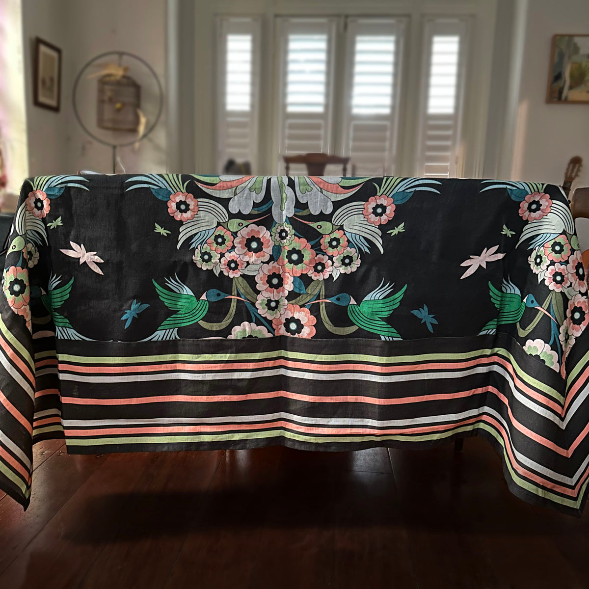"Hummingbird Garden" Linen Tablecloth - MEADOW