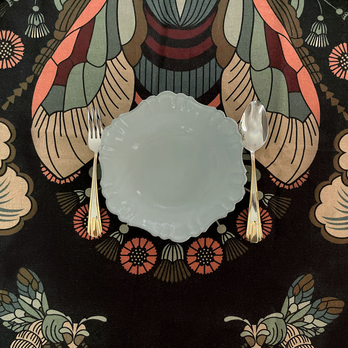 "Bees Knees" Linen Tablecloth
