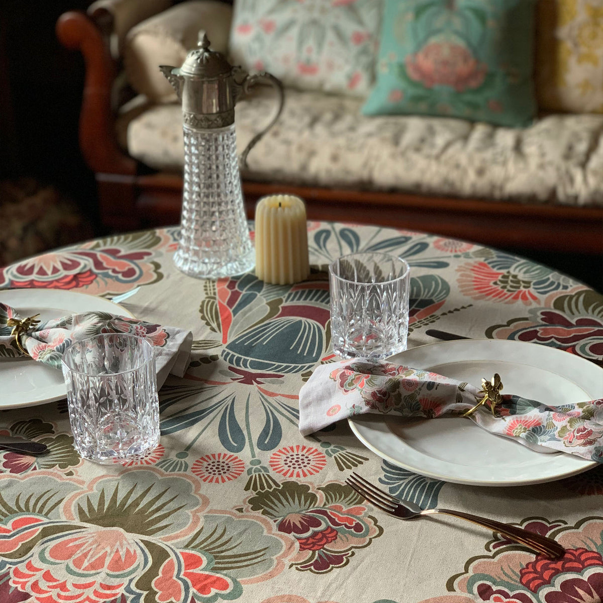 "Honeybee" Linen Napkins - SET OF 4