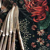 "Bush Bouquet" Linen Tablecloth - Navy
