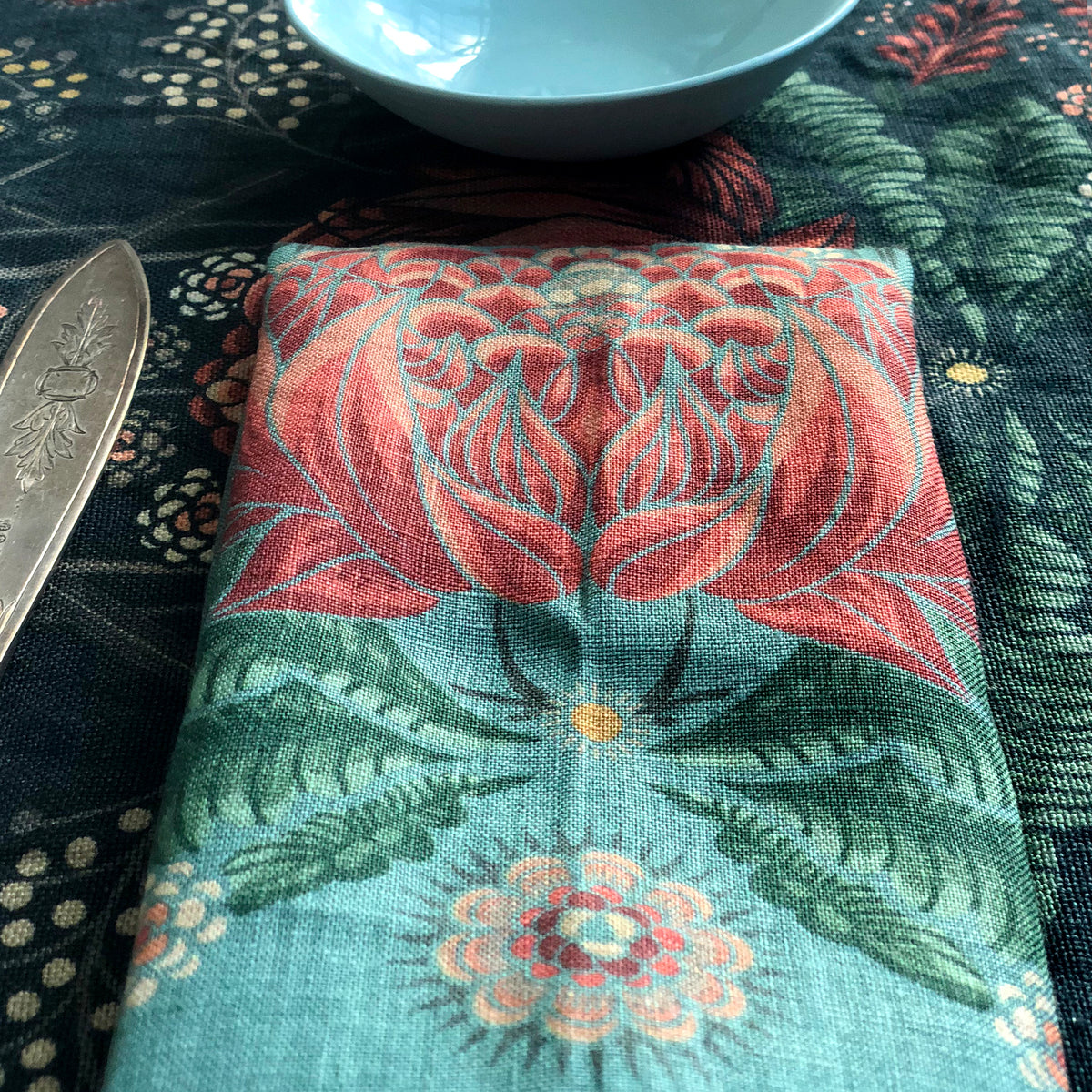 "Bush Bouquet" Linen Napkins - Teal - SET OF 4