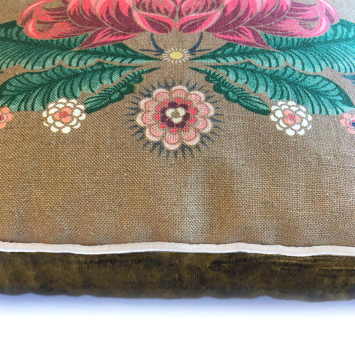 "Bush Bouquet" Linen/Velvet Cushion Cover - Gold
