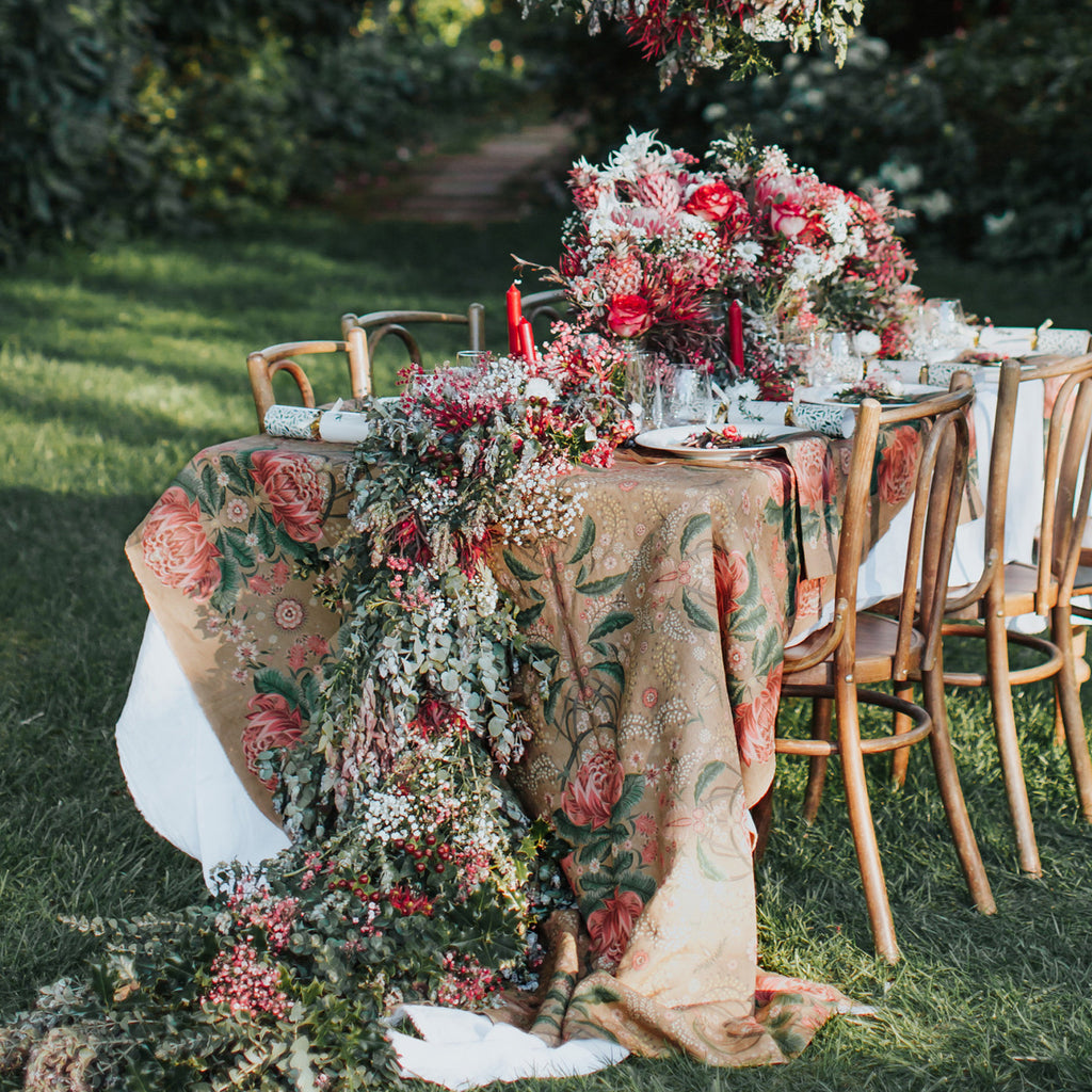 "Bush Bouquet" Linen Tablecloth - Gold